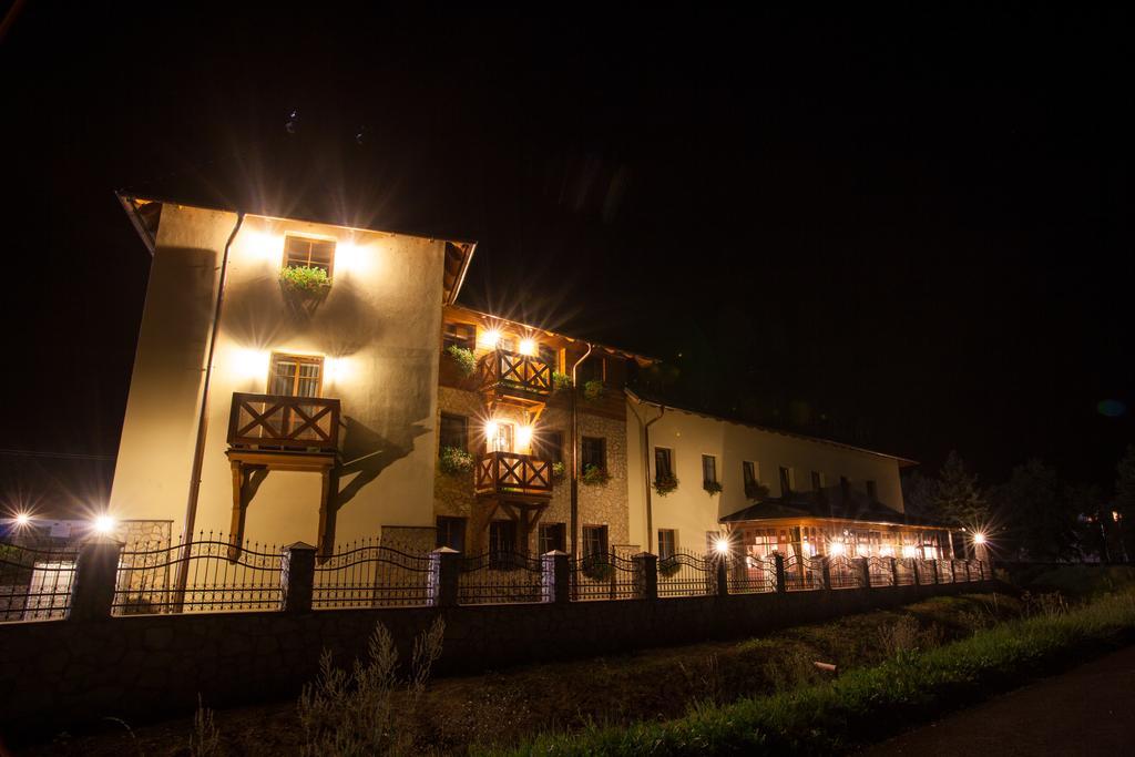Hunting Chateau Krupina 외부 사진